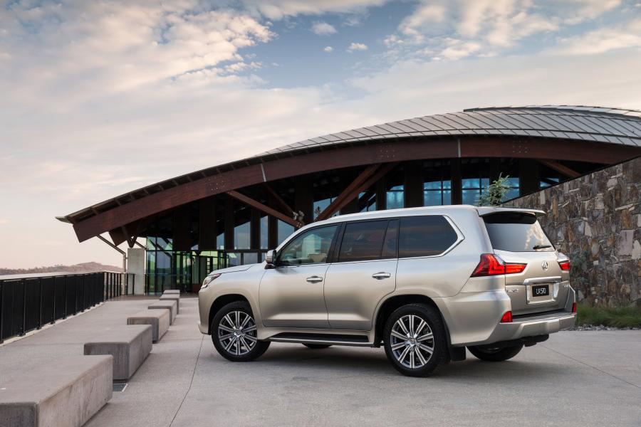  Lexus LX570 2015 года  (AU) (фото 11 из 19)